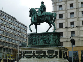 Republic Square Monument