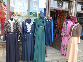 Womens Clothing