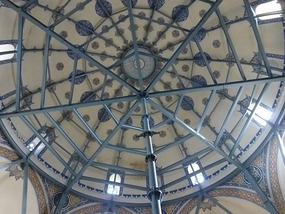 Dome with Arch Supports