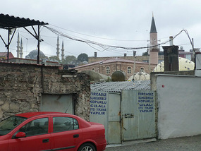 Passing by the Hammam