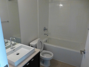 Square Fixtures in Bathroom