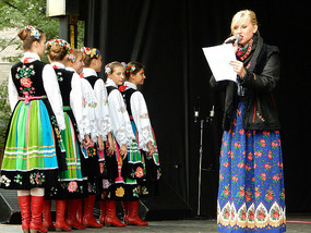 Costume Performers
