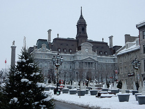 Hotel De Ville