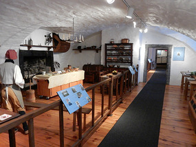 Kitchen Cellars