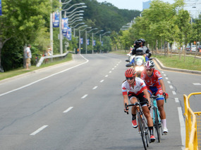 Lead Cyclist