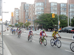 Bloor St Leg