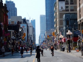 Yonge St