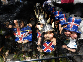 Souvenir Trolls