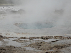 Geysir Base