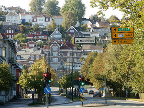 City Mountain Walk 