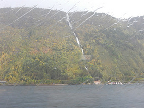 Stretching Waterfall