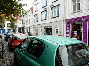 Coloured Cars