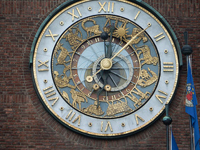 Main Clock