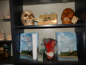 Hamlets Skull