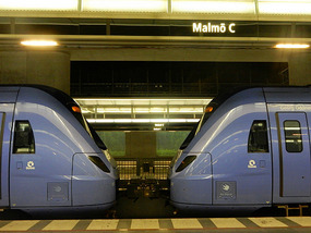 Waiting Trains