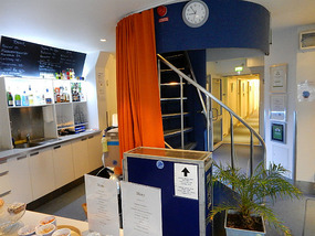 Jumbo Jet Hotel