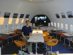 Jumbo Jet Hotel