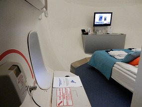 Jumbo Jet Hotel