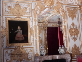 Gold Room