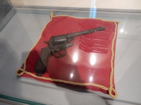 Revolver