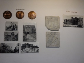 Photos
