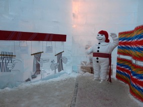 Bonhomme Mascot