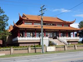 Ling Yan Mountain Temple