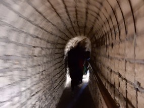 Tunnel