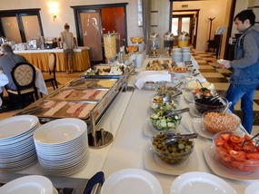 Buffet Breakfast