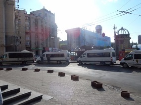 Tour Bus Convoy