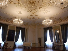 Chandaliers