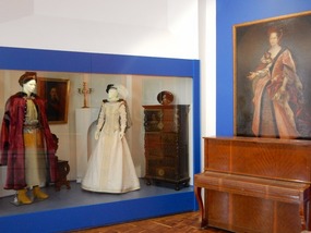 Costumes