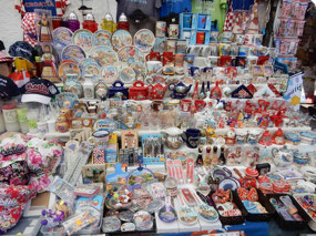 Souvenirs