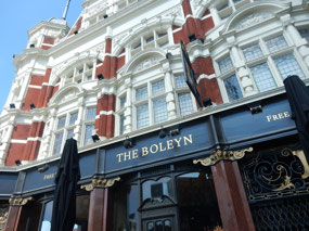 Boleyn Pub