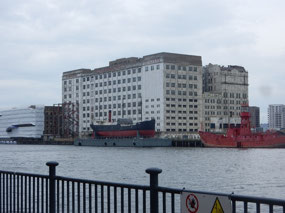 Docks