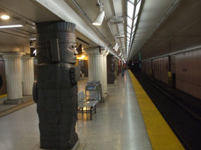 Toronto Museum Subway