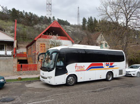 Bus
