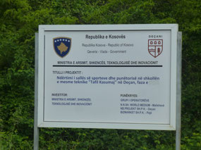 UN Sign