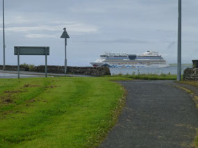 Cruise Ship