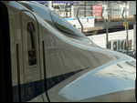 Shinkansen - Sleek lines