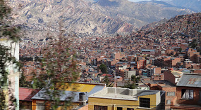 The view of La Paz coming in off the bus