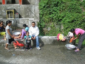 Washing the clothes