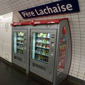 Vending machines in the Metro station