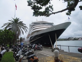 Prinsendam in Bermuda