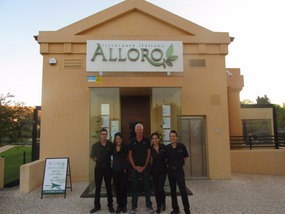 Ana, Nuno, Andre, Liliana and Cory at Alloro