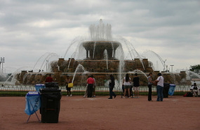 Fountain from Married with Childen