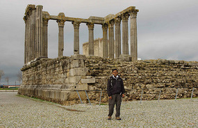 Évora