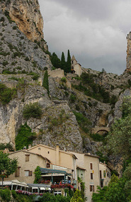 Moustiers