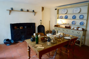The old kitchen, Dickens Museum