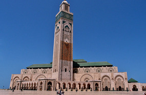 Hassan II, world's tallest at 210 metres (689 ft)